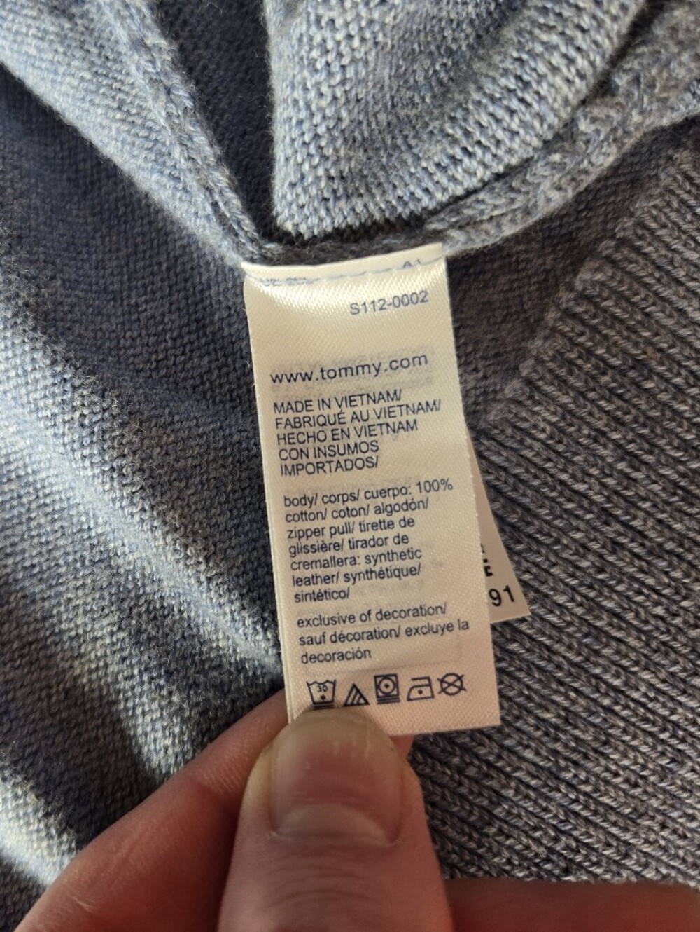 Tommy Hilfiger Men’s XXL Light Blue Quarter‑Zip Sweater - Picture 10 of 16